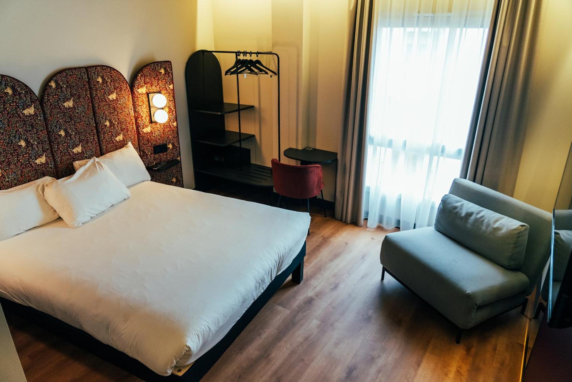 Ibis Styles Madrid Centro Maravillas מראה חיצוני תמונה