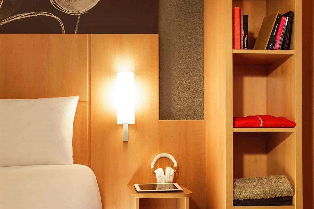 Ibis Styles Madrid Centro Maravillas מראה חיצוני תמונה